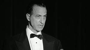 Picture of David Strathairn as Edward R. Murrow in Good Night, and Good Luck.